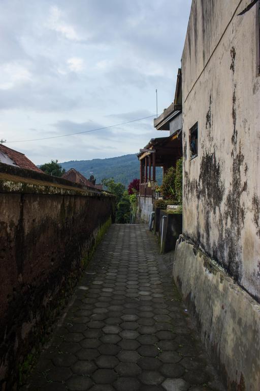 Maliana Homestay Munduk Eksteriør bilde